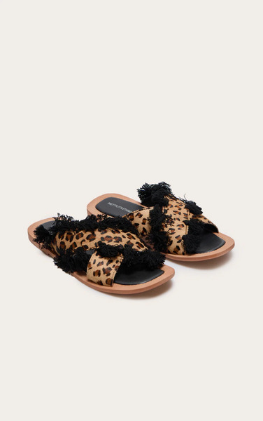  Prettylittlething Leopard Round Toe Cross Tassel Strap Sandals 