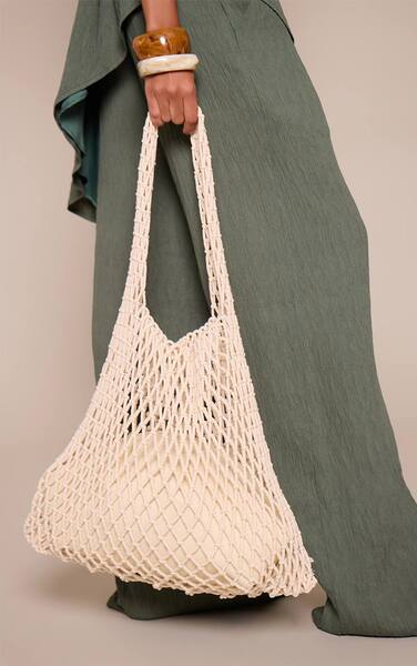  Prettylittlething Natural Fishnet Oversized Shopper Bag 