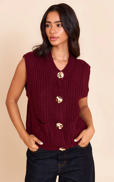  Prettylittlething Petite Burgundy Button Detail Knitted Vest 