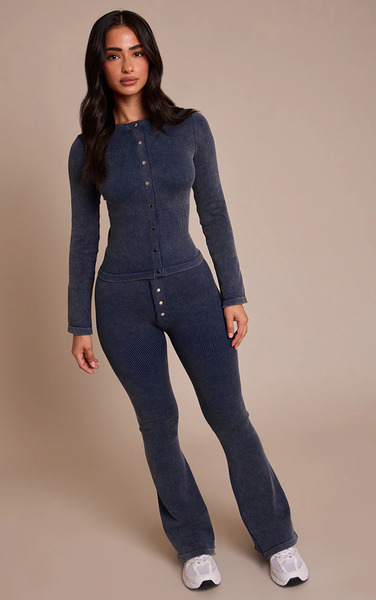  Prettylittlething Petite Deep Navy Contour Rib Button Detail Flare Leggings 