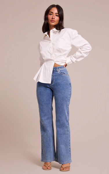  Prettylittlething Petite Mid Blue High Waisted Denim Bootcut Jeans, Mid Blue Wash 