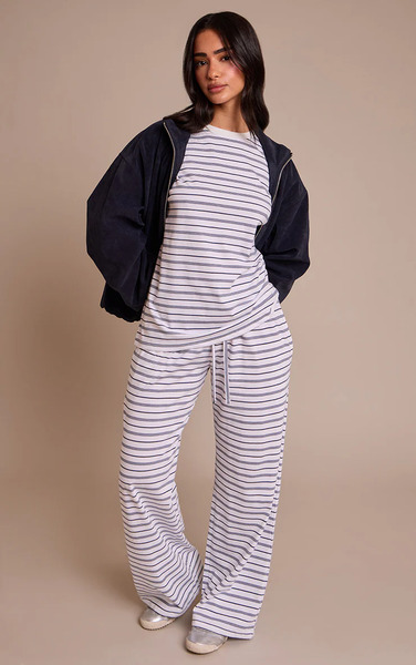  Prettylittlething Petite Navy Striped Wide Leg Drawstring Trousers 