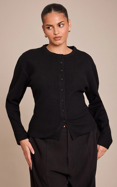  Prettylittlething Plus Black Button Down Long Sleeve Knitted Top 