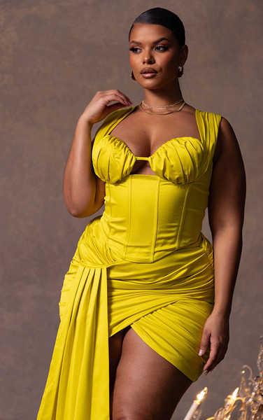  Prettylittlething Plus Chartreuse Constructed Satin Ruched Bust Corset 