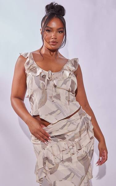  Prettylittlething Plus Mark Printed Ruffle Scoop Neck Top, Cream 