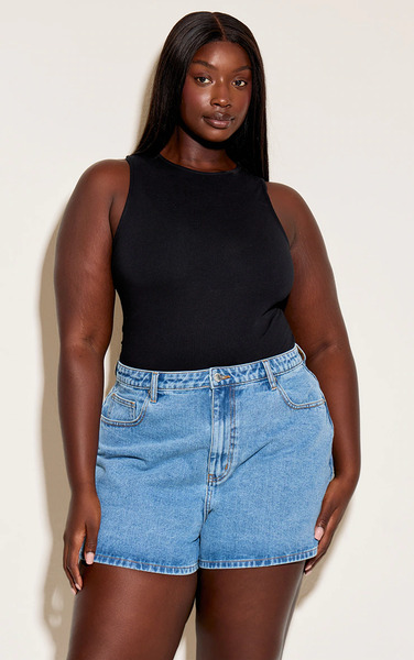  Prettylittlething Plus Mid Blue Wash High Waist Bermuda Denim Shorts 