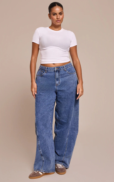  Prettylittlething Plus Mid Blue Wash Seam Detail Relaxed Wide Leg Jeans 