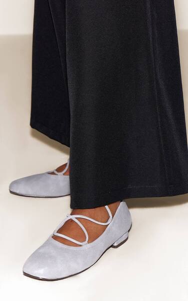  Prettylittlething Powder Blue Faux Suede Ballet Flat 