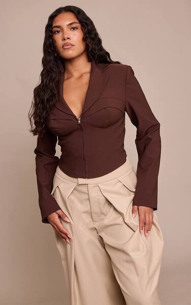  Prettylittlething Shape Chocolate Cup Detail Corset Cropped Blazer 