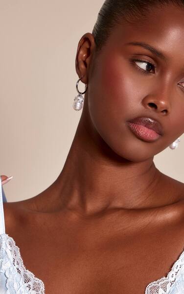  Prettylittlething Silver Smooth Draped Pearl Hoop Earrings 