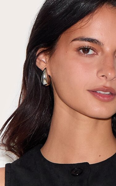  Prettylittlething Silver Tear Drop Mini Statement Earrings 