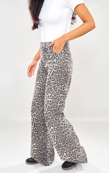  Prettylittlething Tall Brown Leopard Print Wide Leg Denim Jeans 
