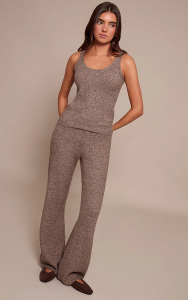  Prettylittlething Taupe Knitted Mid Rise Trouser 