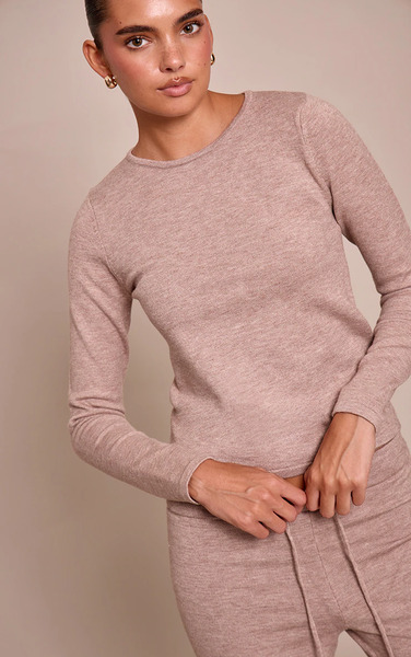  Prettylittlething Taupe Long Sleeve Fine Knit Top 