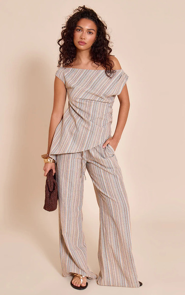  Prettylittlething Textured Stripe Straight Leg Trouser 