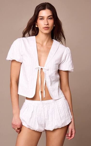  Prettylittlething White Embroidered Cotton Tie Front Blouse Co-ord 