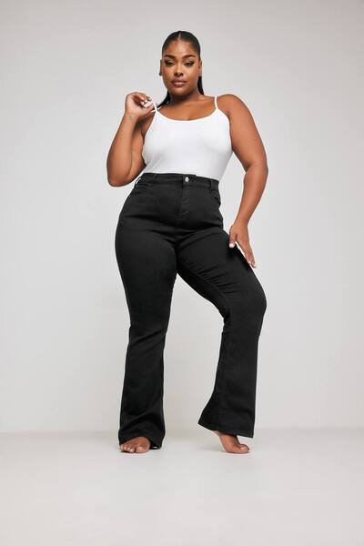  Yours Bootcut Stretch Jeans, Black 