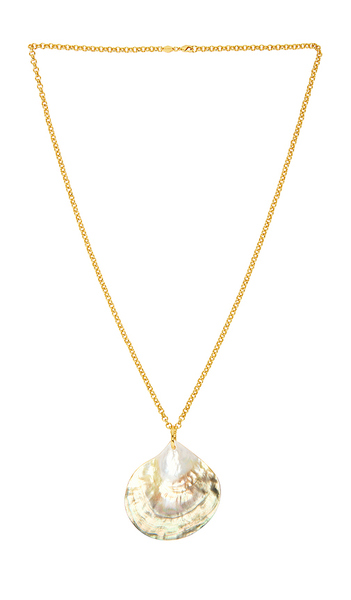  Anni Lu Golden Shell Necklace In Metallic Gold. 