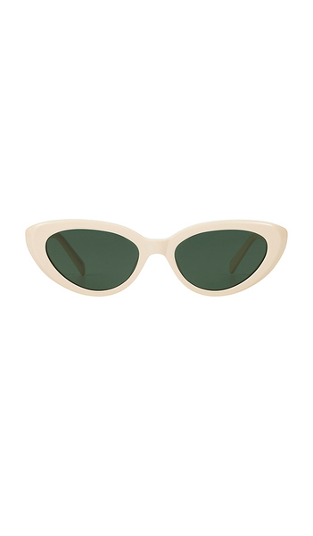  Banbe Sweeney Sunglasses In Ivory. 