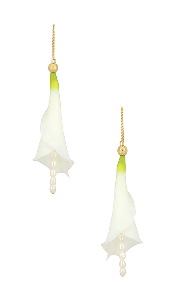  Cult Gaia Calla Earring In Ivory. 