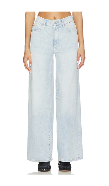  Dl1961 Hepburn High Rise Wide Leg Jeans In Baby Blue. Size 23. Also In 24, 25, 26, 27, 28, 29, 30, 31. 