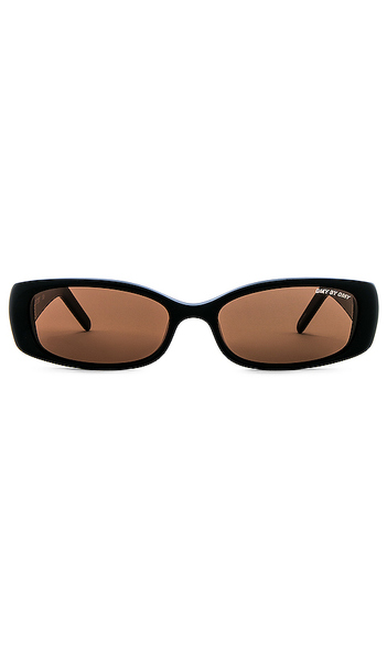  Dmy Studios Billy Sunglasses In Black. 