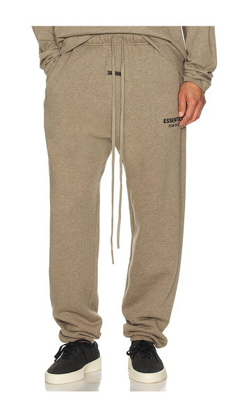  Fear Of God Essentials Classic Fit Fleece Sweatpant In Neutral. Size Xs. Also In S, M, L, Xl/1x, Xxl/2x. 
