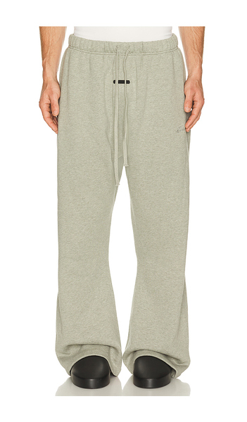  Fear Of God Essentials Signature Flare Sweatpant In Grey. Size Xs. Also In S, M, L, Xl/1x, Xxl/2x, Xxxl/3x. 