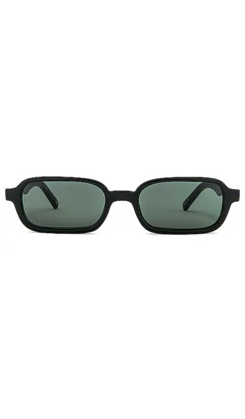  Le Specs Pilferer In Black. 