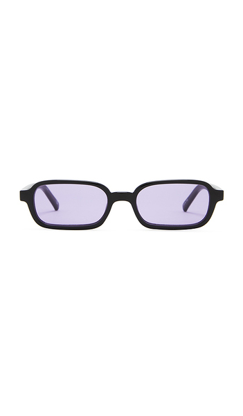  Le Specs Pilferer Sunglasses In Black. 