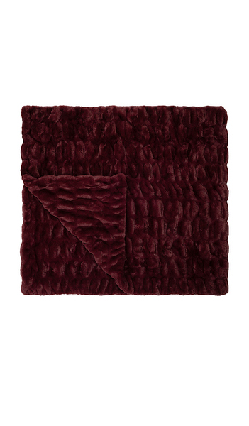  Lola Blankets Lola Original Blanket In Burgundy. 