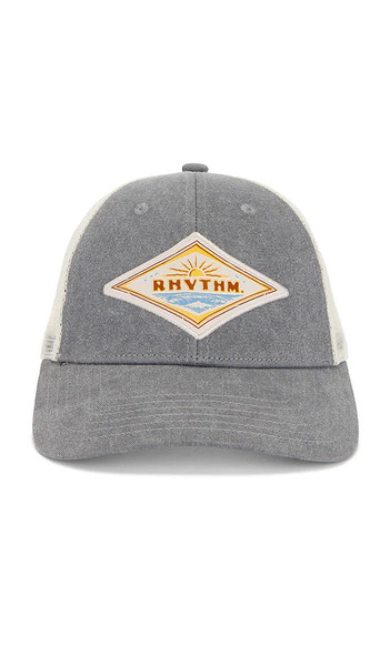  Rhythm Frame Trucker Cap In Light Grey. 