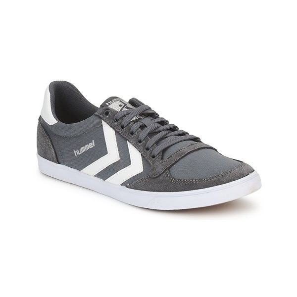  Hummel  Shoes (trainers) Ten Star Low Canvas  (women) 