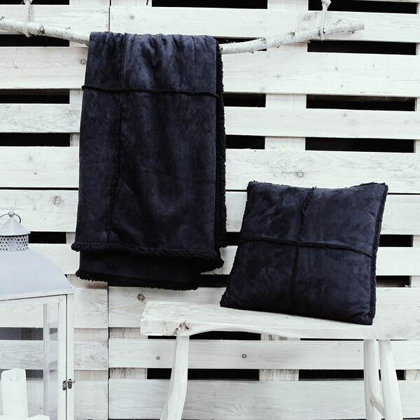  Today  Plaids Pack Soft Cosy Winter Spirit Navy  () 