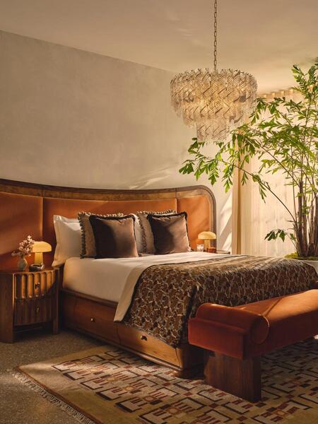  Soho Home Alana Bed, King, Velvet, Antique Rose 