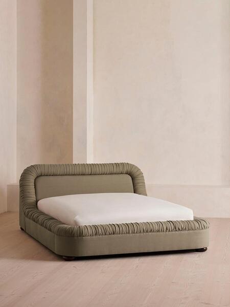  Soho Home Vara Bed, King, Linen, Sage 