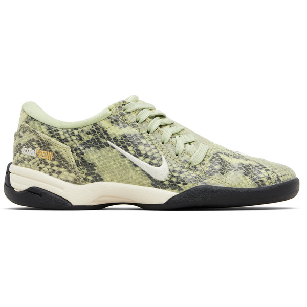  Nike Green Total 90 Sneakers 