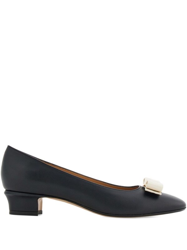  Ferragamo Ferragamo Vara Leather Pumps 