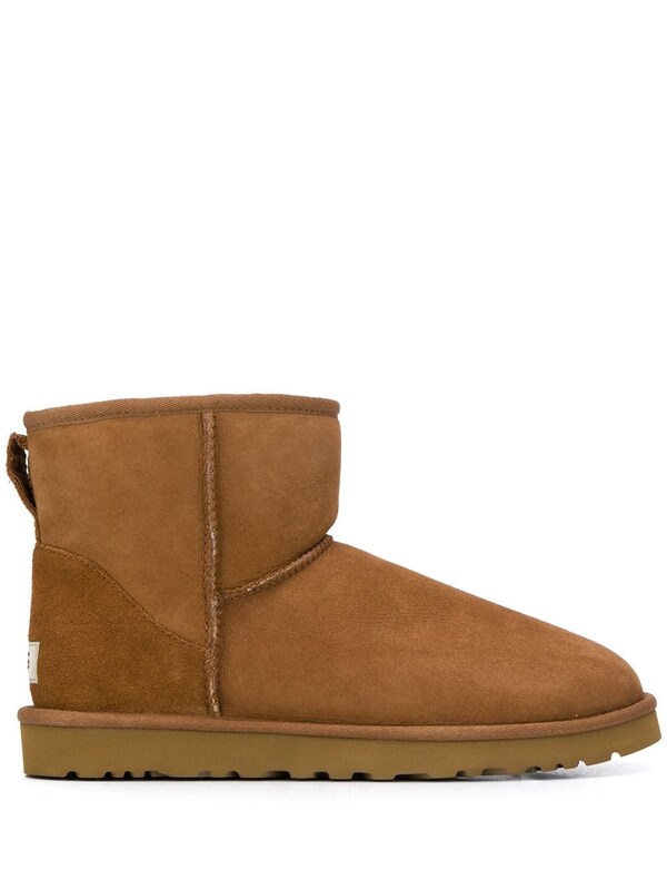  Ugg Ugg Classic Mini Boots 