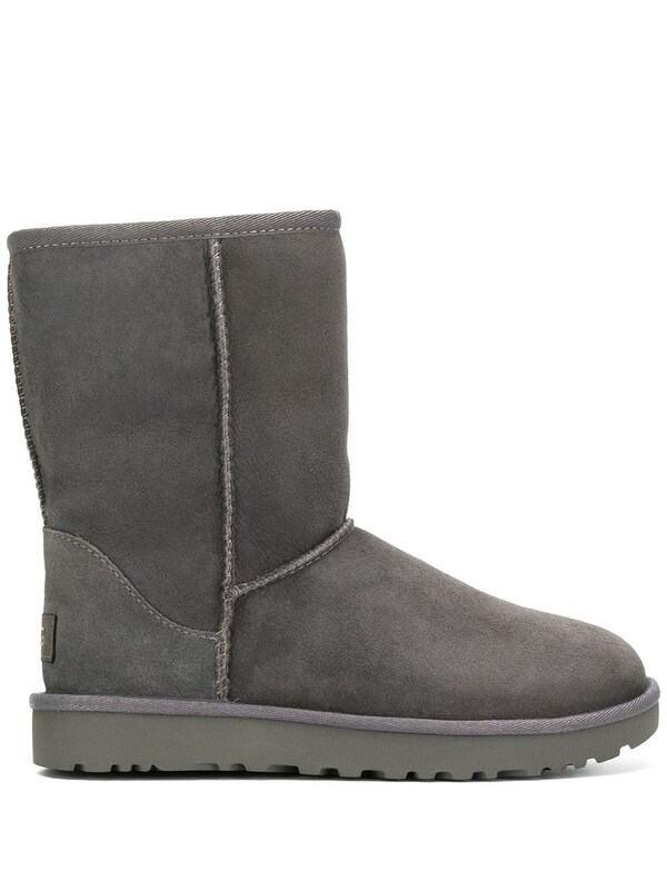  Ugg Ugg Classic Short Ii Boots 